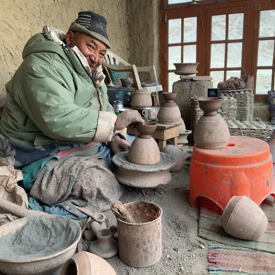 Likir Pottery